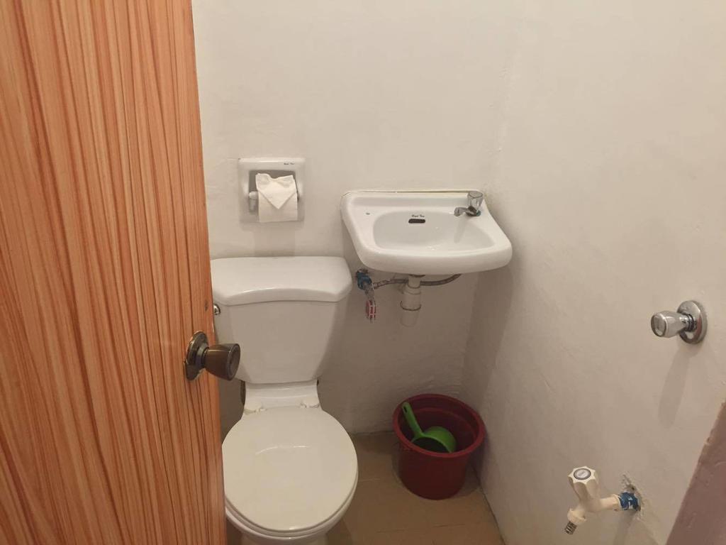 Alexzus Backpackers Travel Lodge El Nido Exterior photo